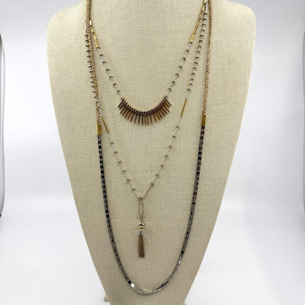 Two tone multi strand tassel